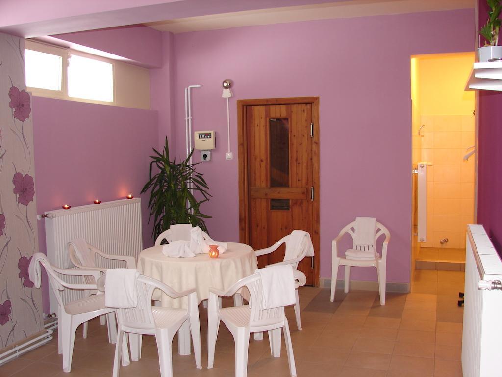 Salgo Hotel Salgótarján Dış mekan fotoğraf