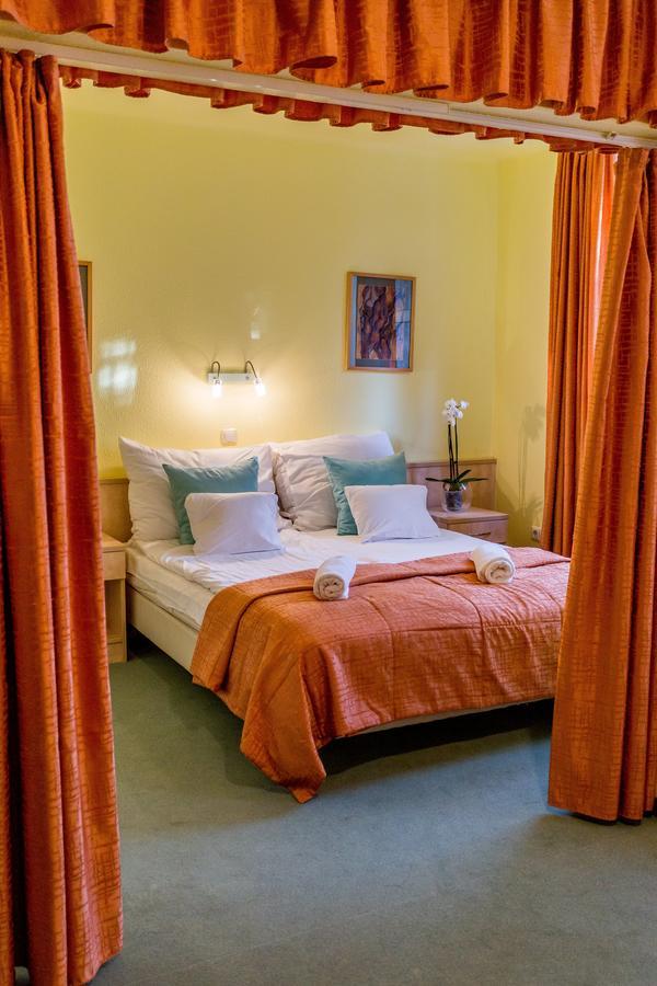 Salgo Hotel Salgótarján Dış mekan fotoğraf